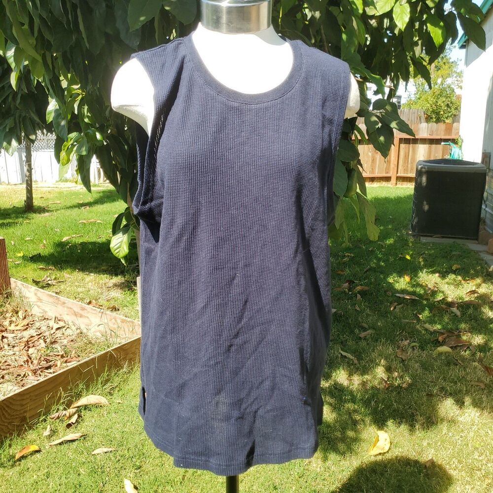 Ouber Navy Blue Sleeveless Top Size Small